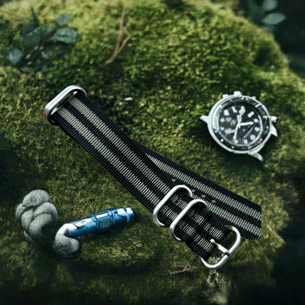 ZULUDIVER | 1973 British Military Nylon Watch Strap – Zulu - Khaki / Olive Green / Classic Bond