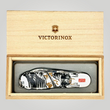多功能不鏽鋼限定瑞士刀・水墨戰國群雄版 | Victorinox Climber 墨繪限量 | 極致工藝收藏