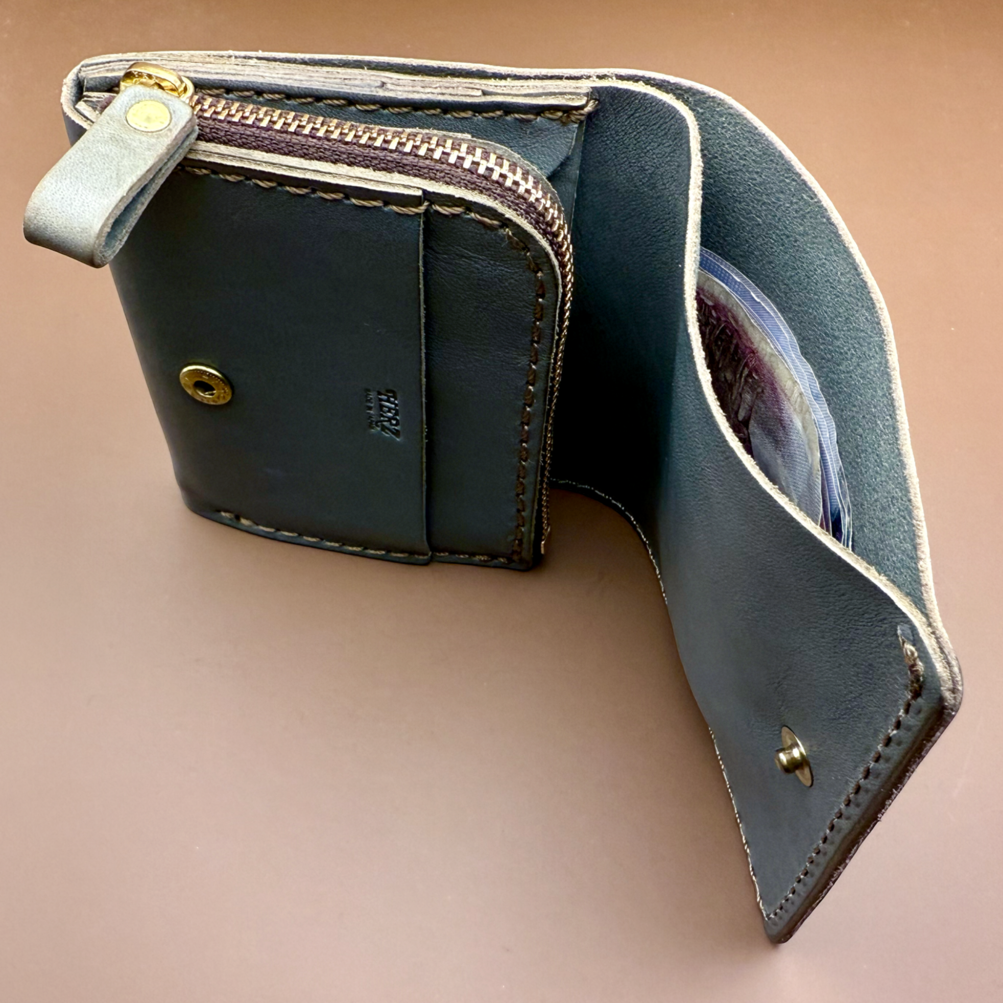 HERZ | Ivy Grey Bi-Fold Wallet – Japanese Handmade Leather Wallet with Coin Pouch_Limited Edition (NSA-135)