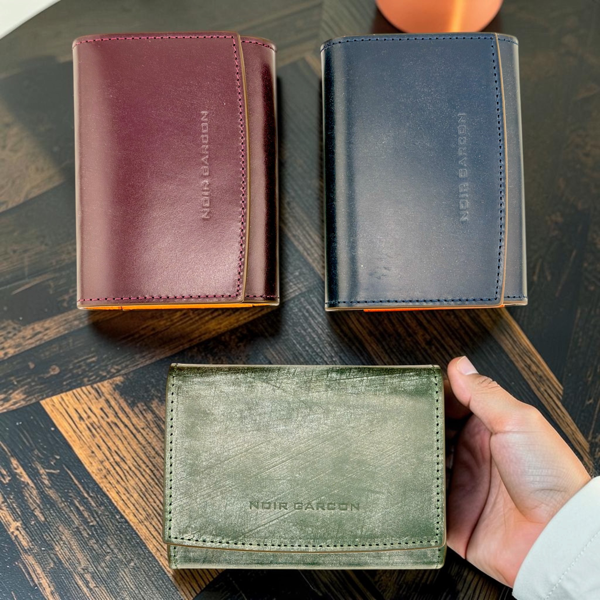 NOIR GARCON Tri-Fold Wallet — Bridle Leather — Compact Capacity — 10.9 × 7.8cm