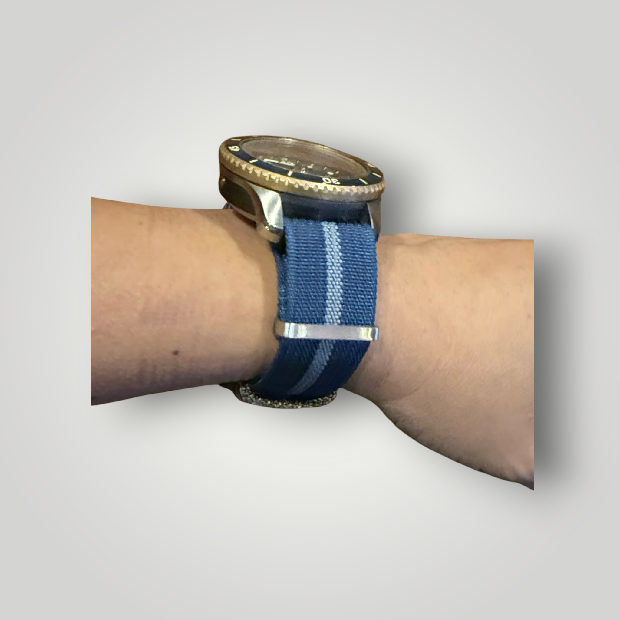 WatchGecko | Ridge British Military Watch Strap - Navy & Grey Stripe