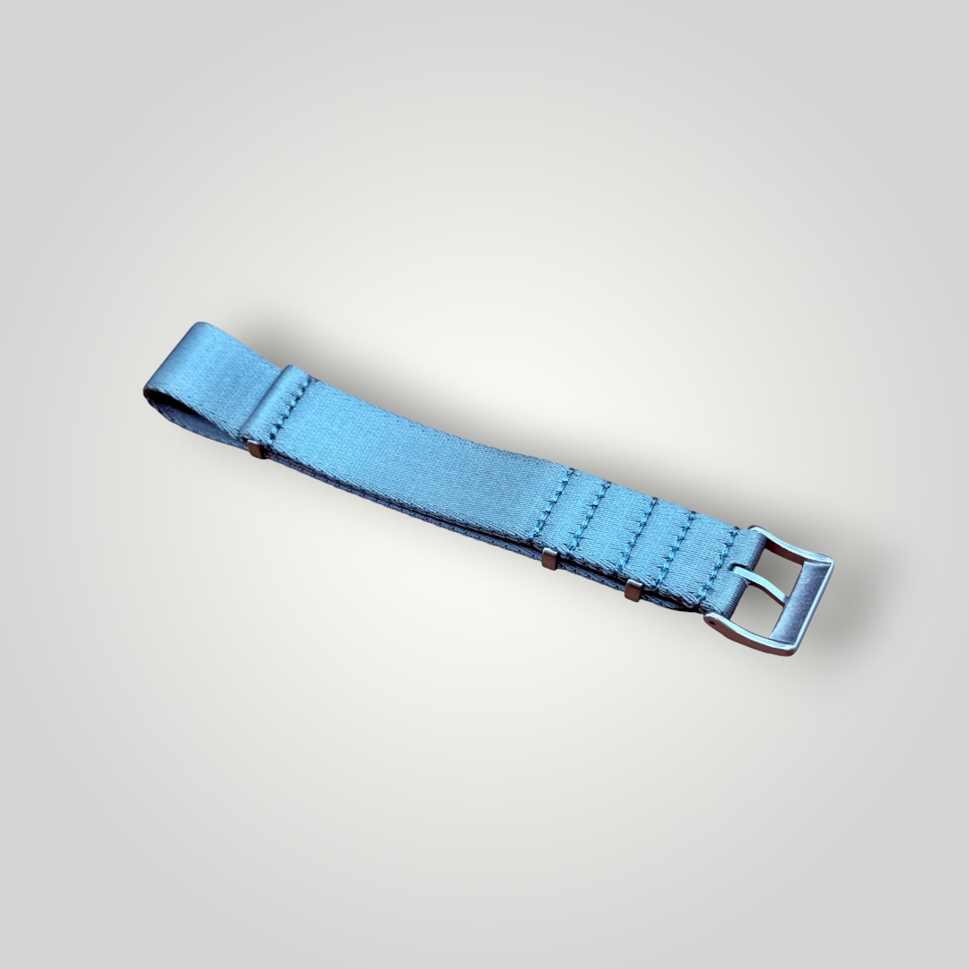 ZULUDIVER | 1973 British Military Watch Strap – Armoured Collection
