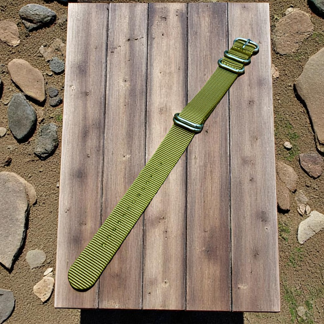 ZULUDIVER | 1973 British Military Nylon Watch Strap – Zulu - Khaki / Olive Green / Classic Bond