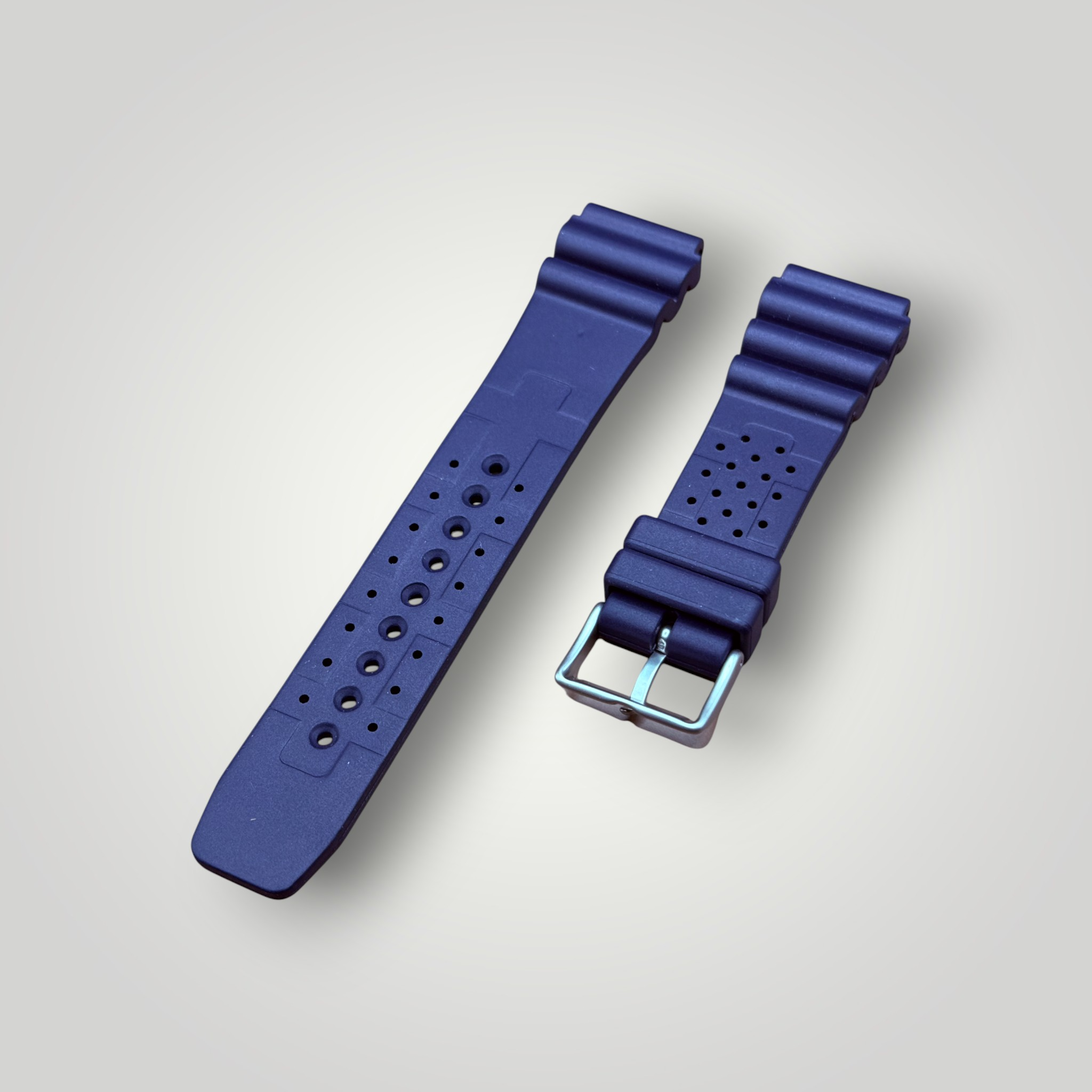 ZULUDIVER | 285 Italian Rubber Diver's Watch Strap - Navy Blue
