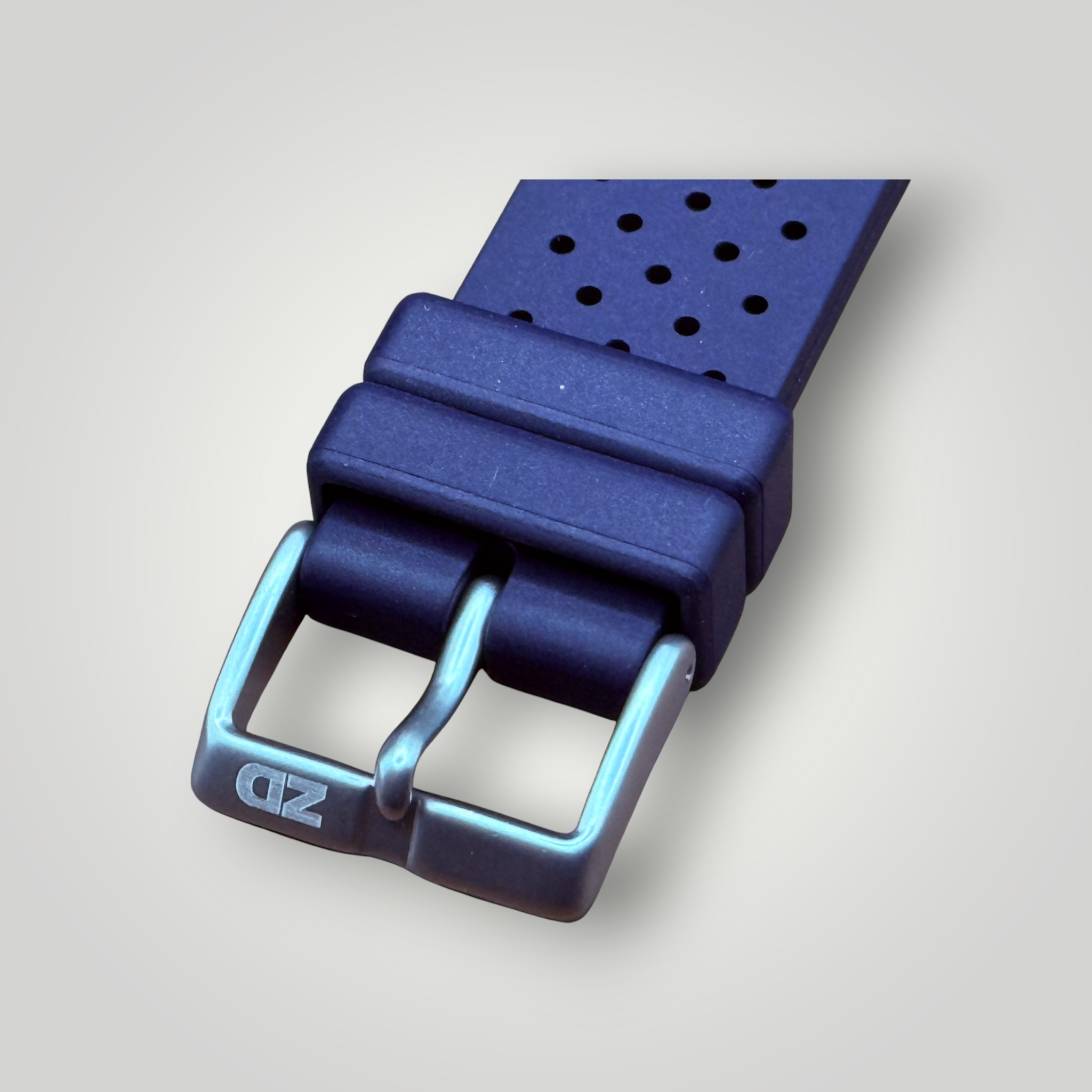 ZULUDIVER | 285 Italian Rubber Diver's Watch Strap - Navy Blue