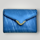 IKENOHATA GINKAWATEN 池之端銀革店 | Cramp UK Bridle Leather Compact Wallet with Front Hardware | TEAL