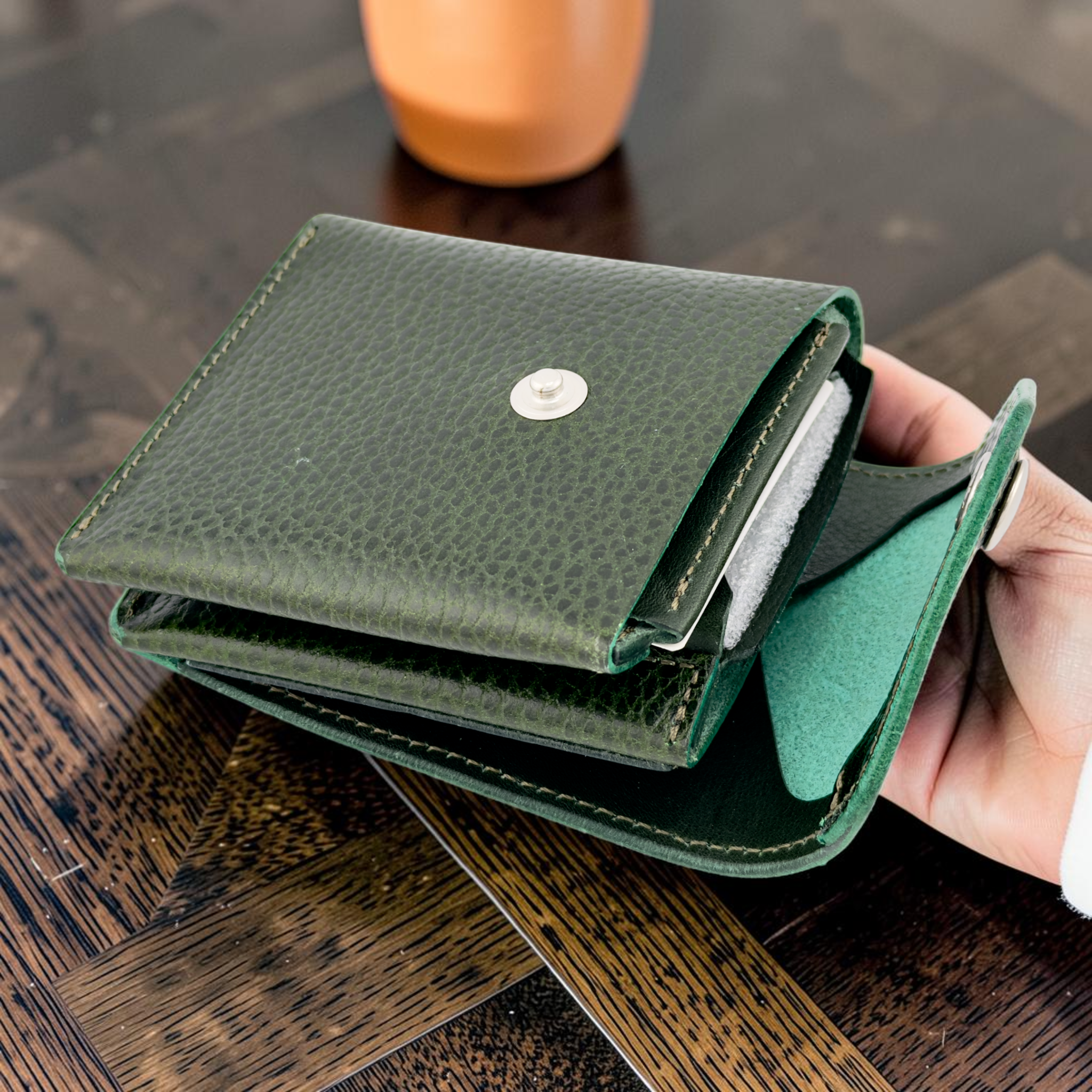 Cramp Doraro Italian Embossed Leather Garcon Slim Wallet — Effortless Access & Large Capacity — 8.5×9.5×2.0cm