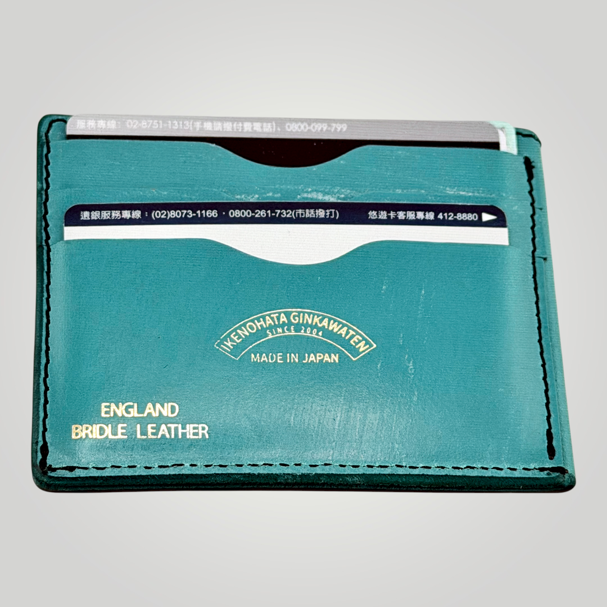 Cramp UK Bridle Leather Compact Wallet — Brass Front Accent — 10×7×3cm, Bourbon